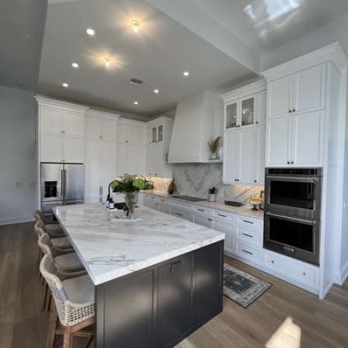 Contemporary White & Matte Black Kitchen Cabinets Florida